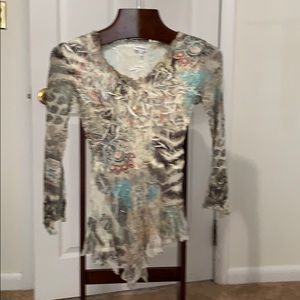 Light weight long sleeve tunic top